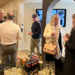 Dine gæster er glade til bogreception i BusinessHouse