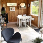 Opholdsrummet i sommerhuset