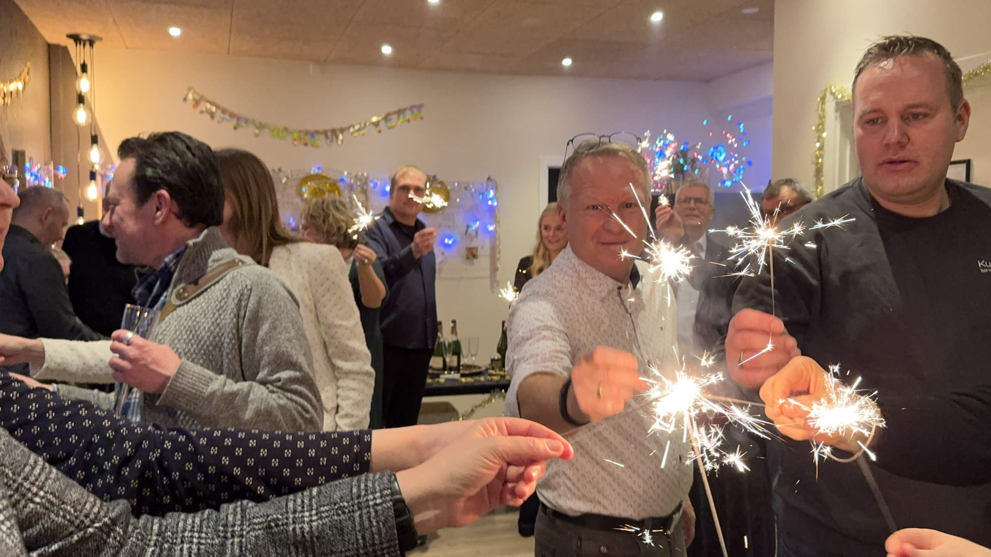 Nytårskur med bobler og kransekage